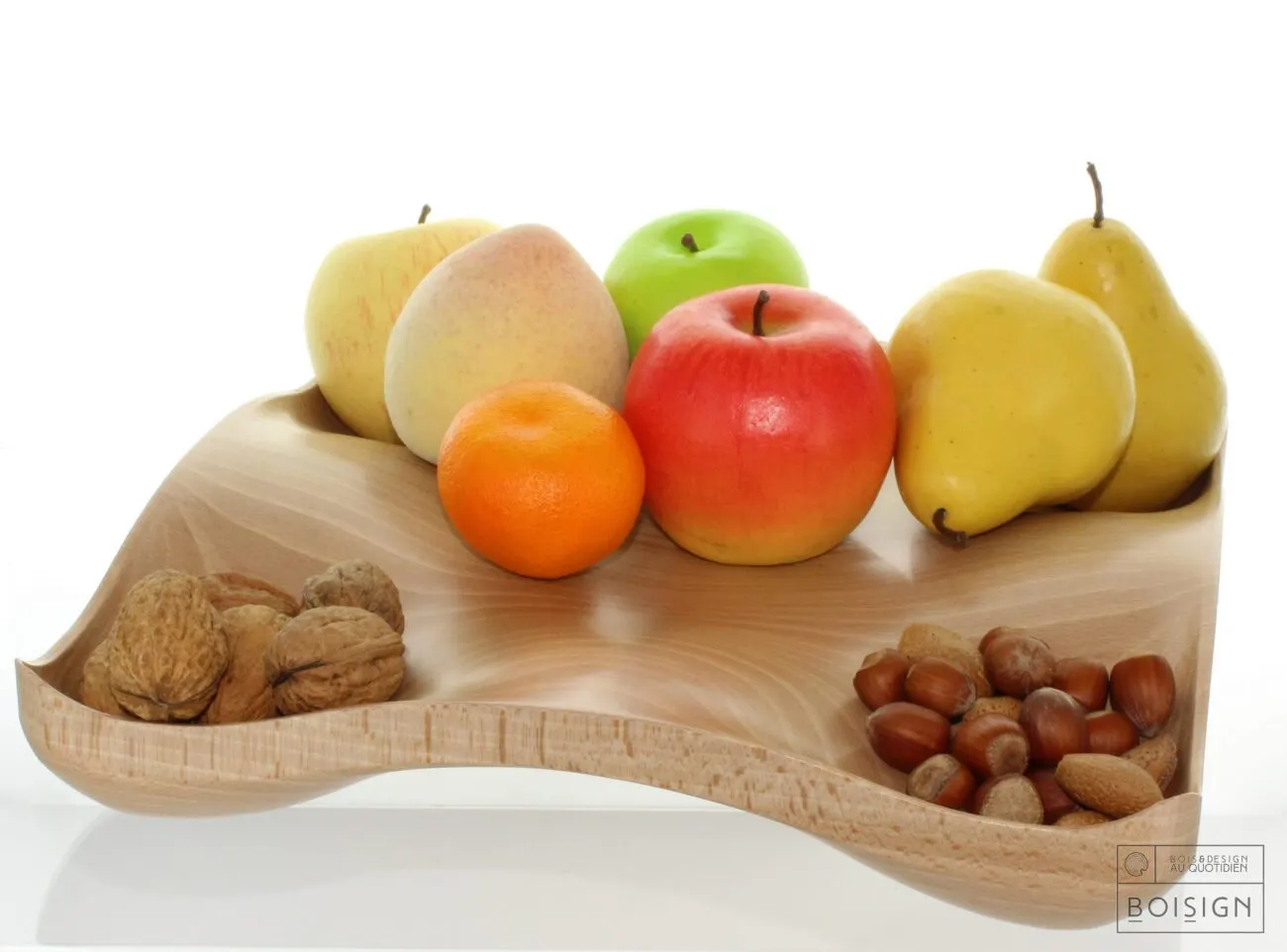 houle à fruits version vernis naturel vue de trois quart avec des fruits